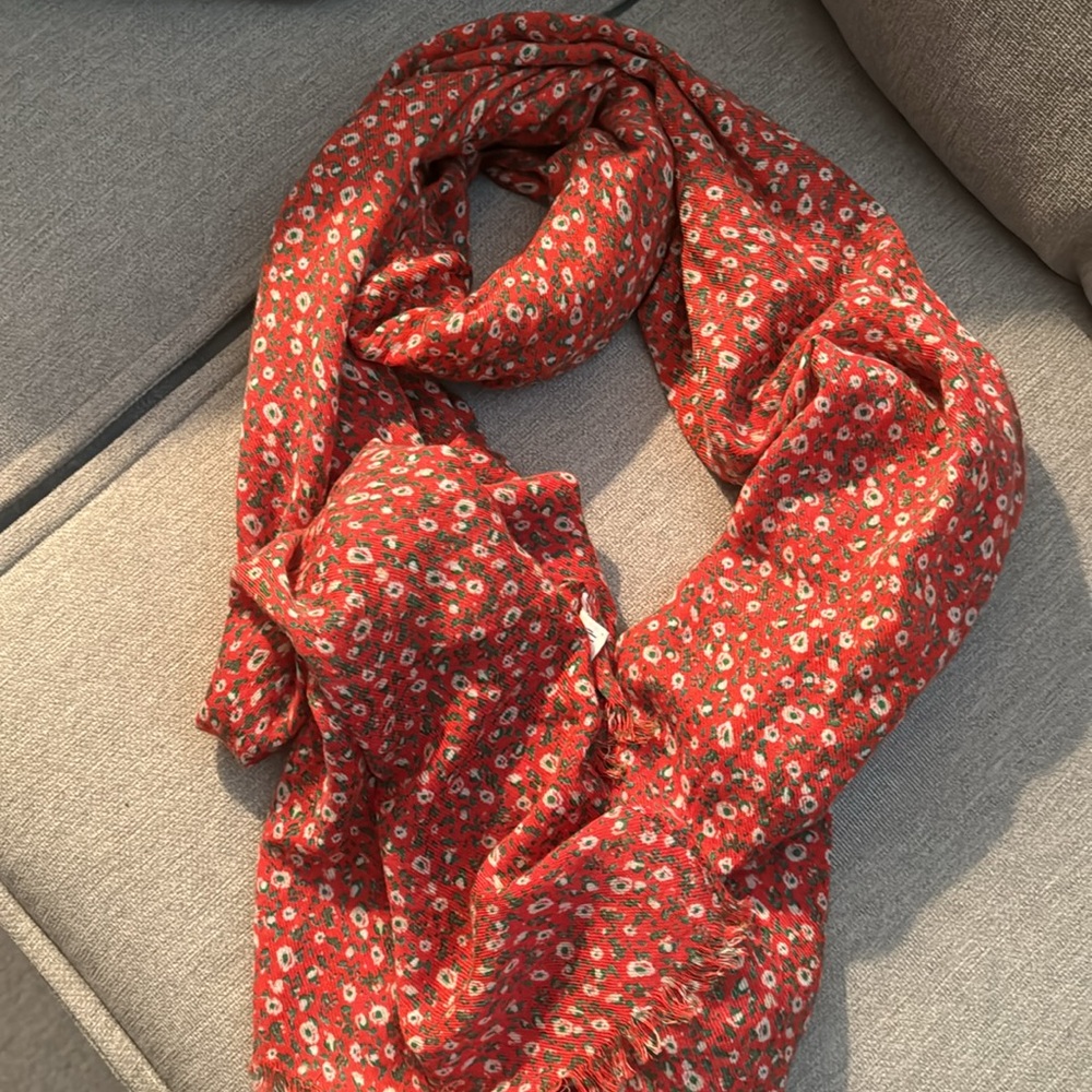 Gap Floral Spring Scarf
